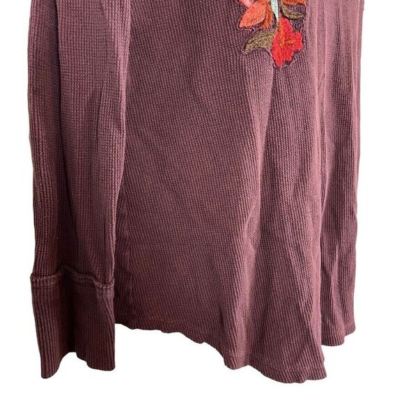 Soft Surroundings Womens Waffle Knit Embroidered Floral V-Neck Long Sleeve Top S - Picture 11 of 16